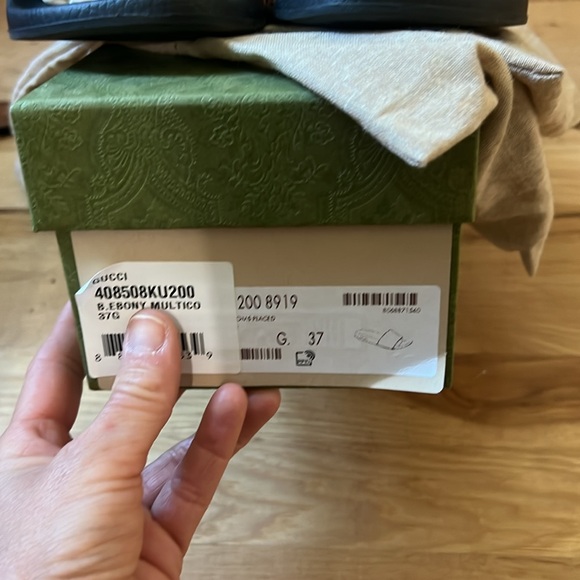 Gucci slides - Picture 3 of 6